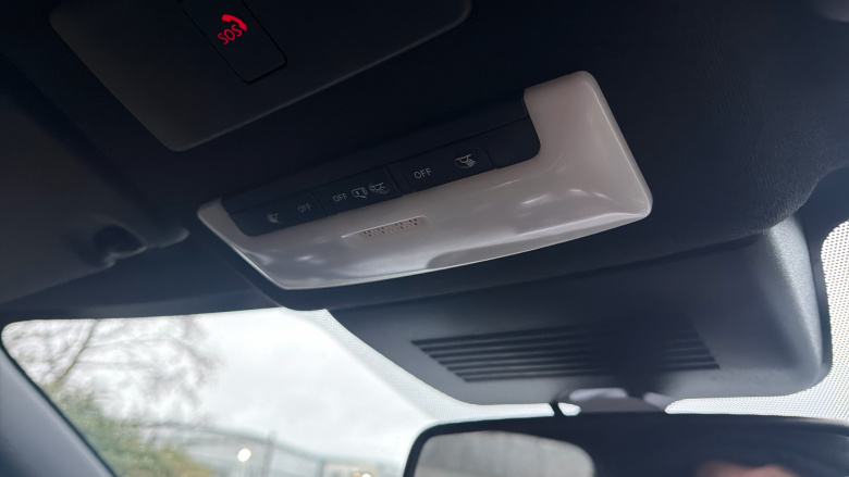 Nissan Juke 1.0 DiG-T 114 N-Connecta 5dr Petrol Hatchback